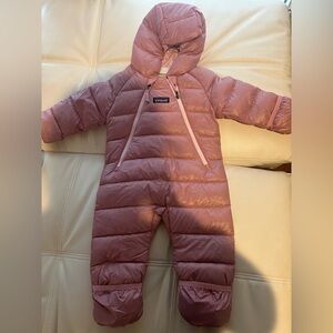 New without tag Patagonia Infant Hi-Loft Down Sweater Bunting 3-6 Months Pink